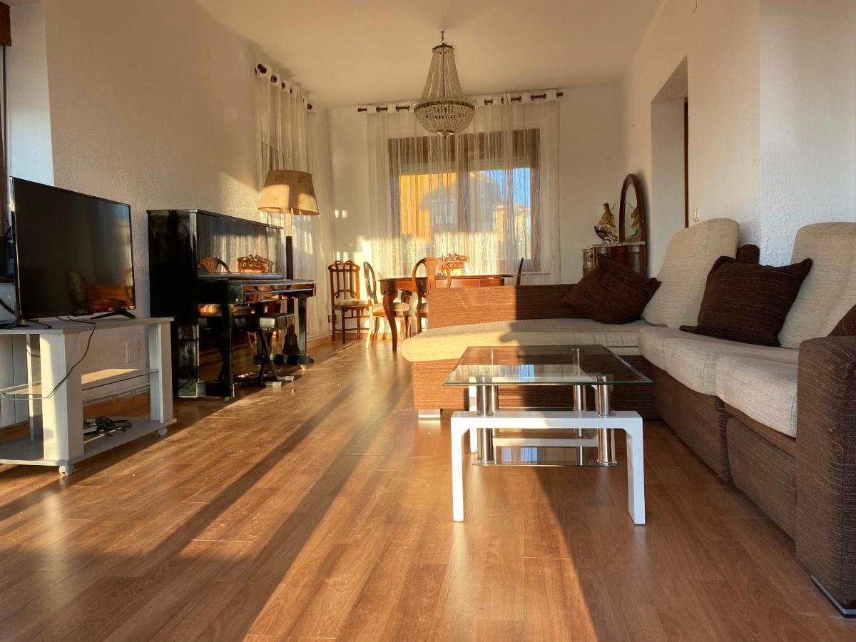 Casa Independiente En Cantabria เปเดรญา ภายนอก รูปภาพ